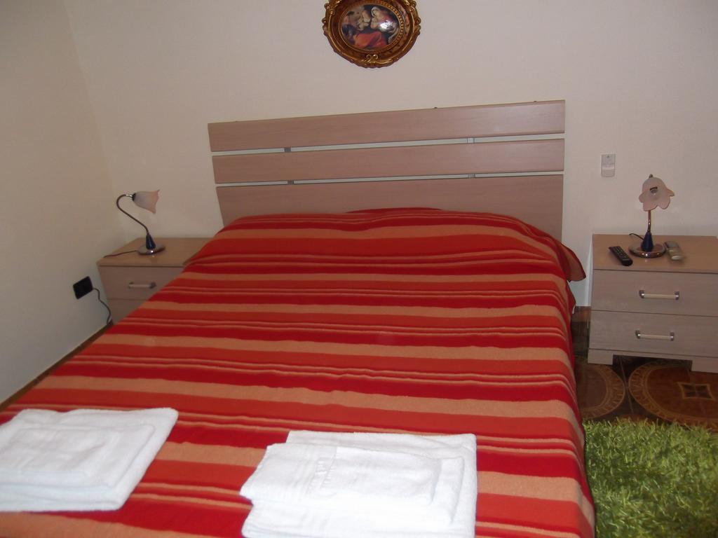 Zu Pippinu Apartment Castellammare del Golfo Exterior foto