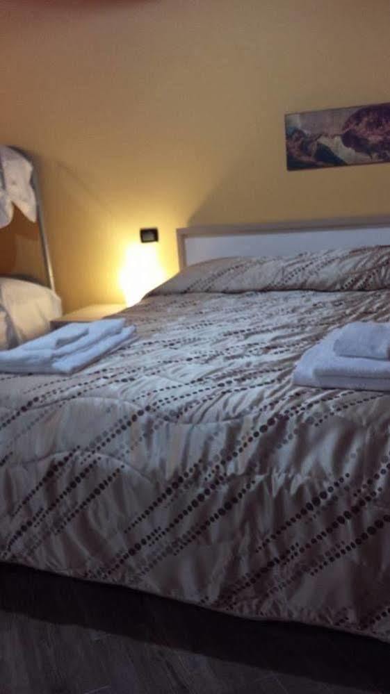 Zu Pippinu Apartment Castellammare del Golfo Exterior foto